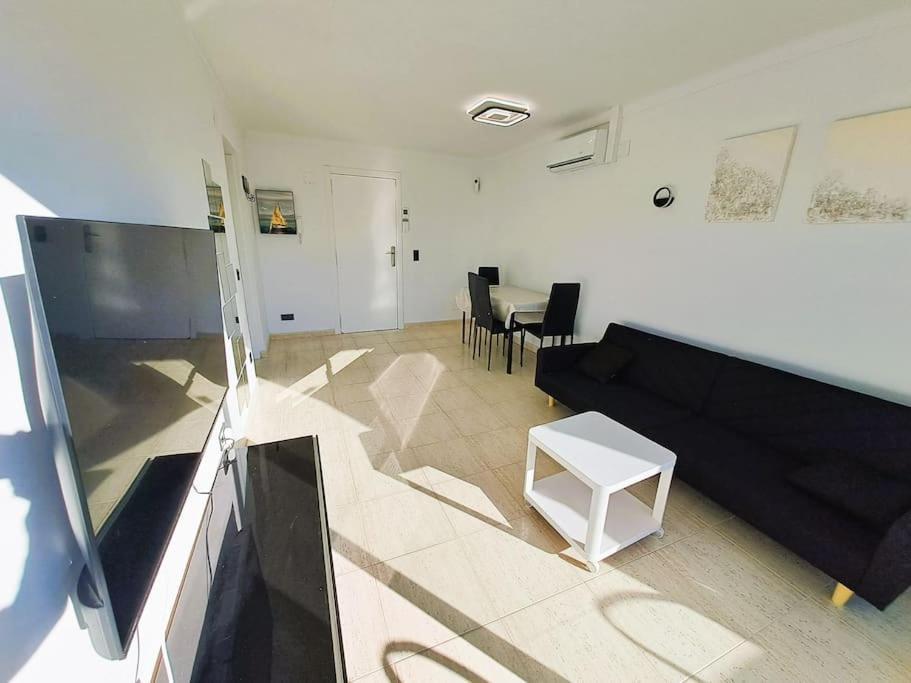 Apartamento 1A Linea De Mar เอมปูเรียบราบา ภายนอก รูปภาพ