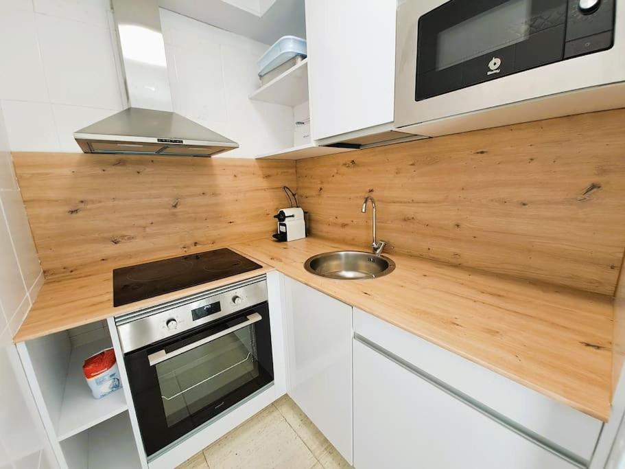 Apartamento 1A Linea De Mar เอมปูเรียบราบา ภายนอก รูปภาพ