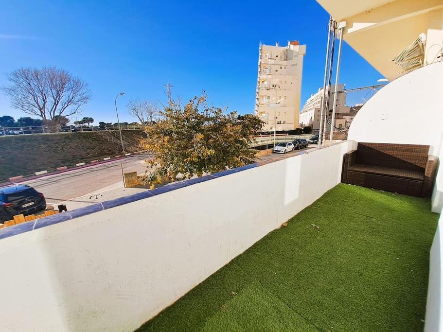 Apartamento 1A Linea De Mar เอมปูเรียบราบา ภายนอก รูปภาพ