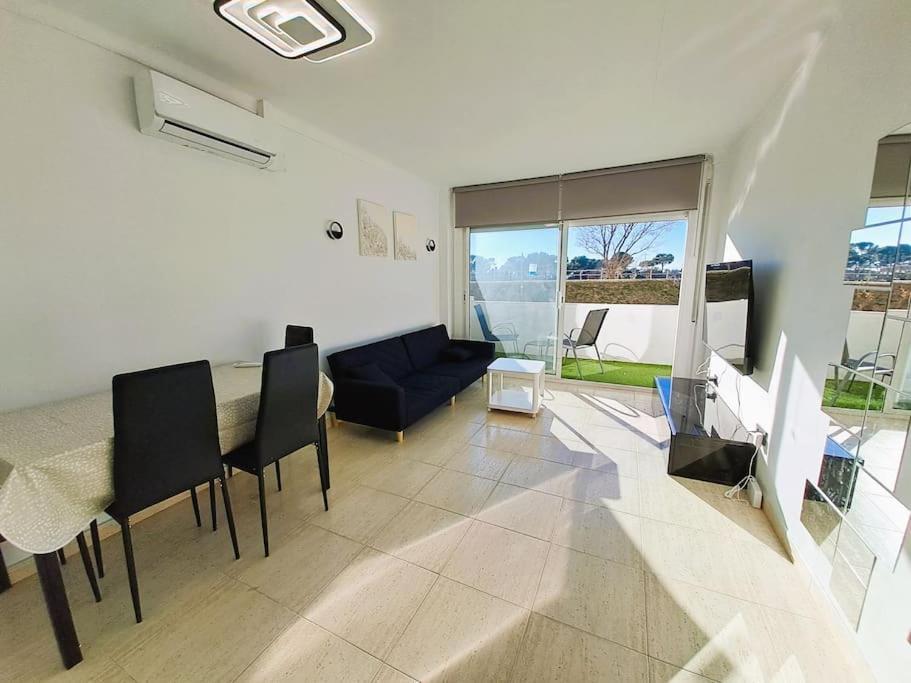 Apartamento 1A Linea De Mar เอมปูเรียบราบา ภายนอก รูปภาพ